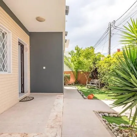 Casa Ferias Da Caparica Nyaraló *