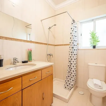 Casa Ferias Da Caparica Nyaraló