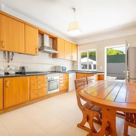 Casa Ferias Da Caparica *