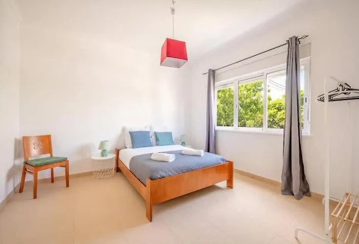 Casa Ferias Da Caparica Feriehus *