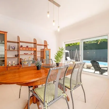 Casa Ferias Da Caparica *