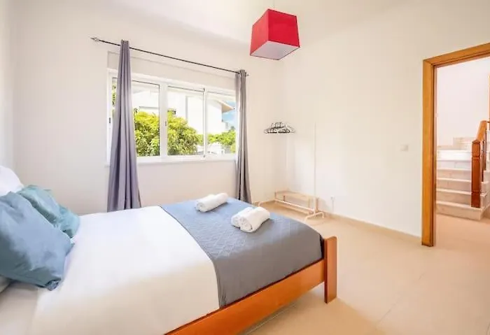 度假居 Casa Ferias Da Caparica *