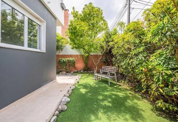 Casa Ferias Da Caparica 度假居 *