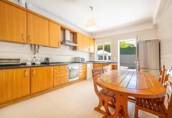 Casa Ferias Da Caparica *